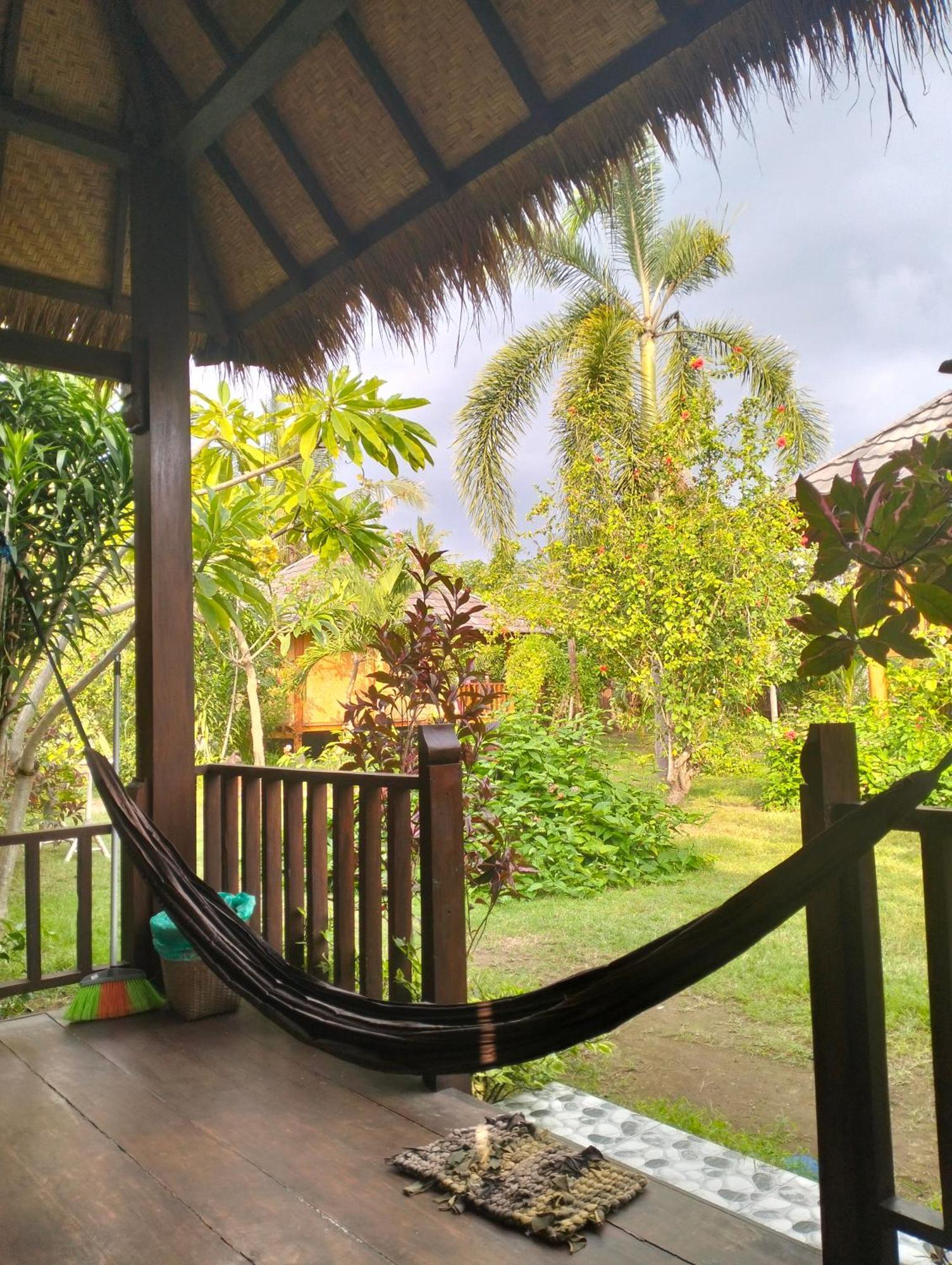 Tangga Bungalows غيلي آير المظهر الخارجي الصورة