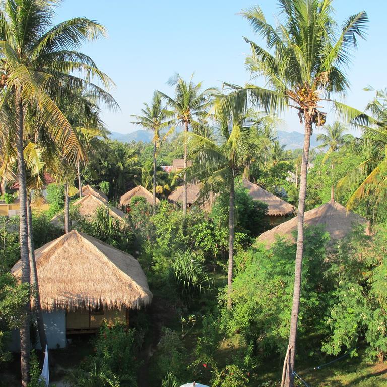 Tangga Bungalows غيلي آير المظهر الخارجي الصورة